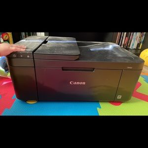 ran out of ink Will come with paper. Used alittle.